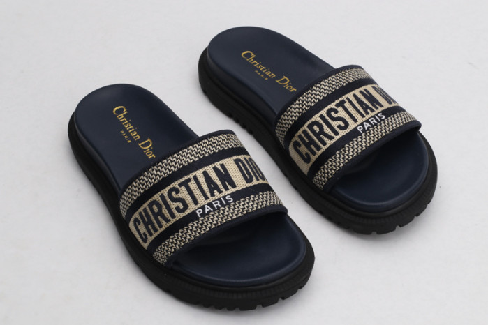 C@DR SANDAL