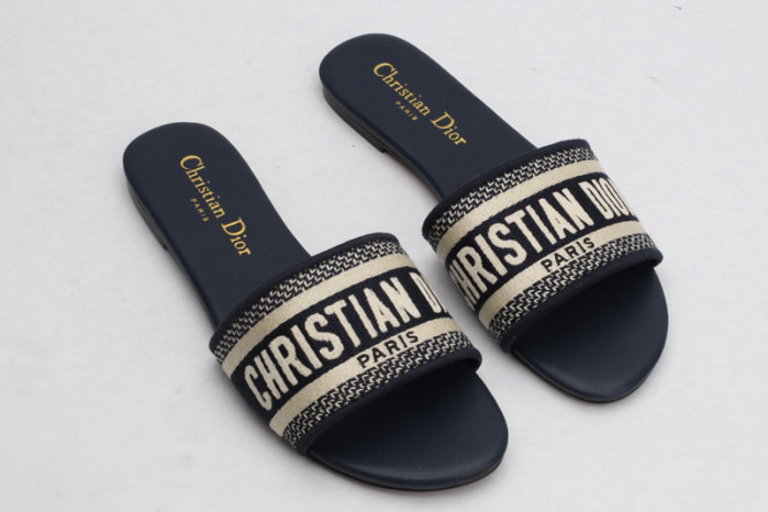 C@DR SANDAL