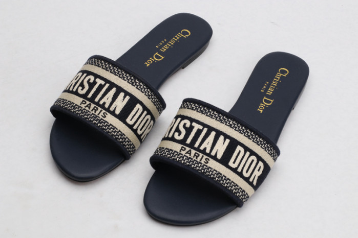 C@DR SANDAL