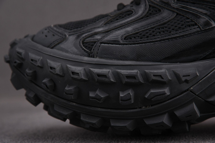 Ba*len*cia*ga ddfender sneakers