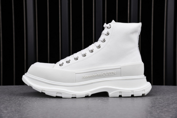 ALEXANDER MCQUEEN OVERSIZED