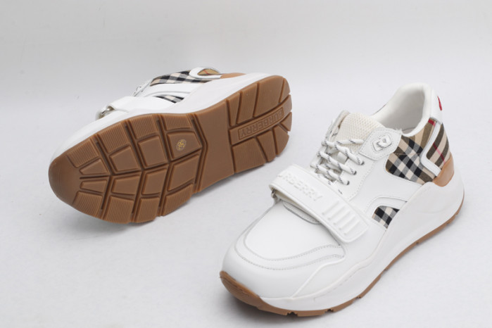 BUBERRY SNEAKER