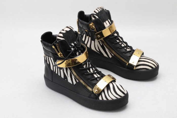 Ch**an louboution sneakers