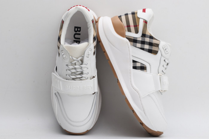 BUBERRY SNEAKER