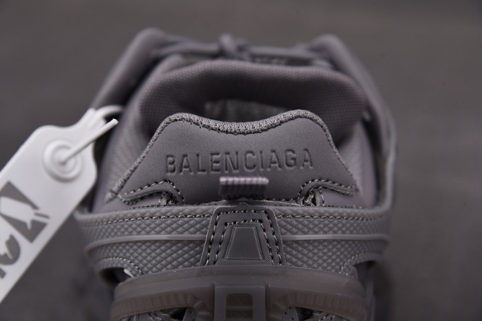 Ba*len*cia*ga track