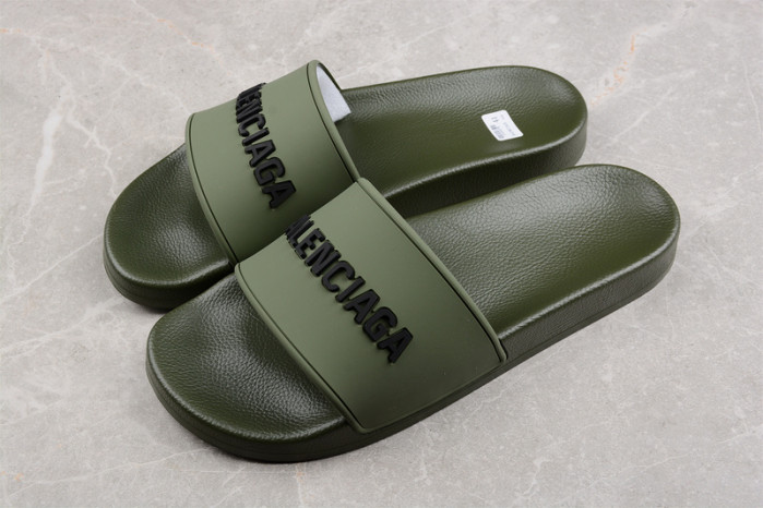 Ba*len*cia*ga slippers