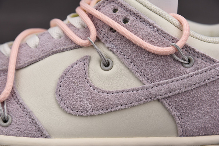DUNK LOW 