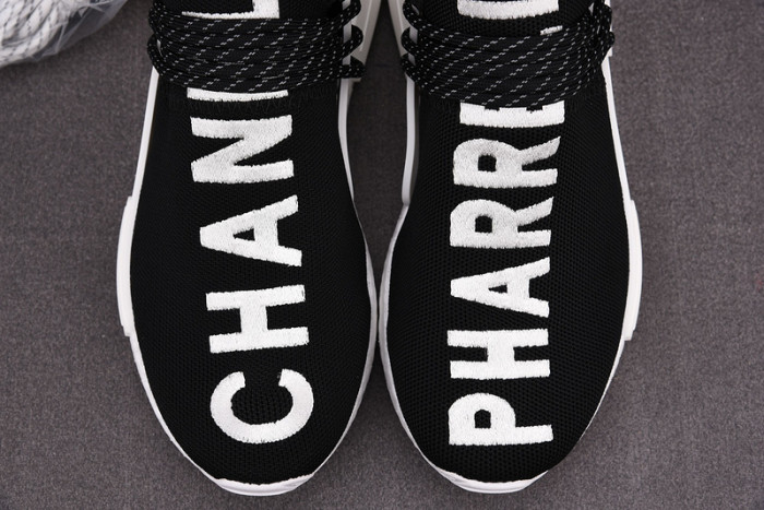Ch*el sneaker