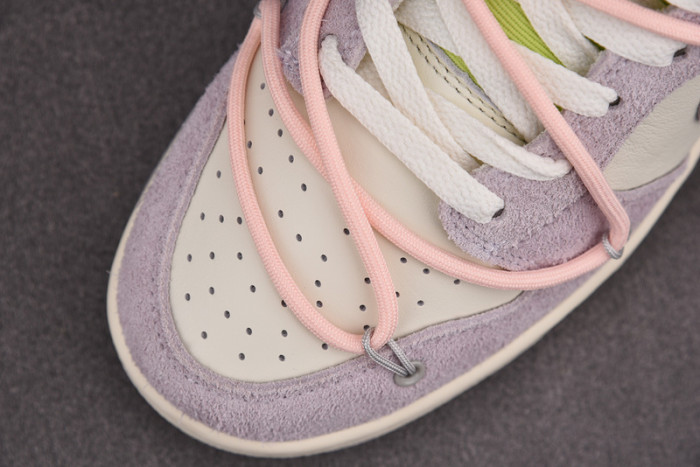 DUNK LOW 