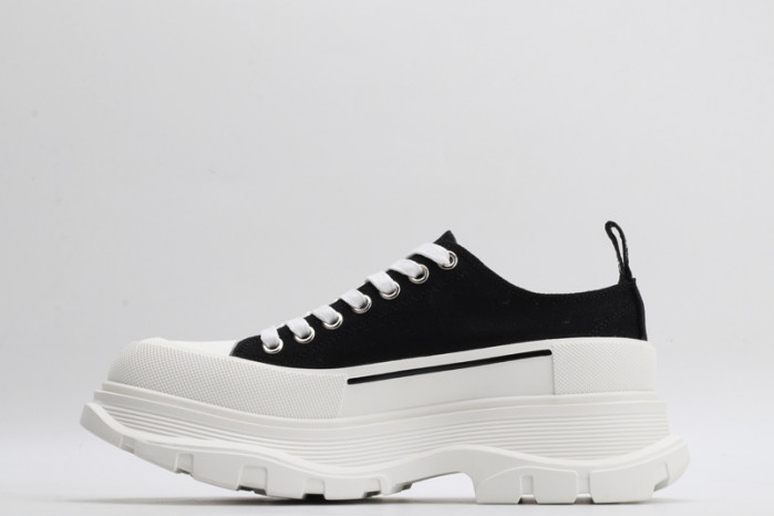 Alexander McQueen Tread