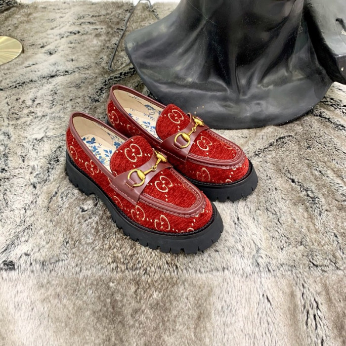 G*u*i loafers