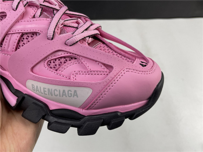 Ba*len*cia*ga track