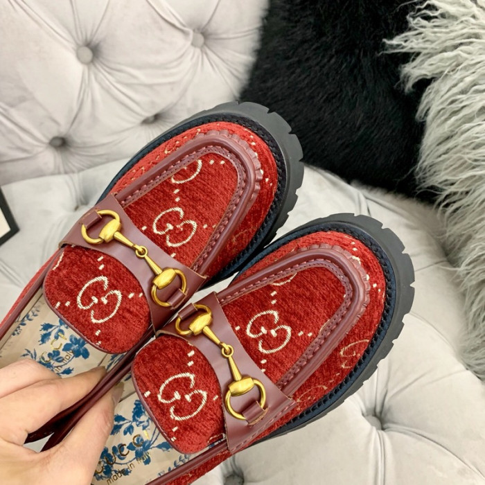 G*u*i loafers