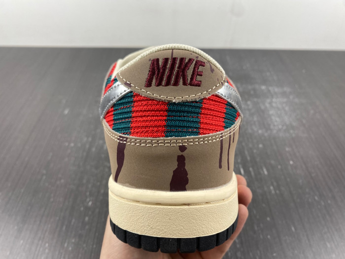 Nike SB Dunk Low Freddy Krueger - 313170-202