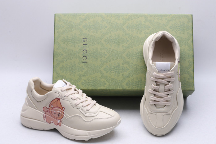G*u*i sneaker