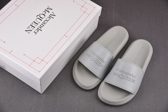Alexander McQueen SANDALS