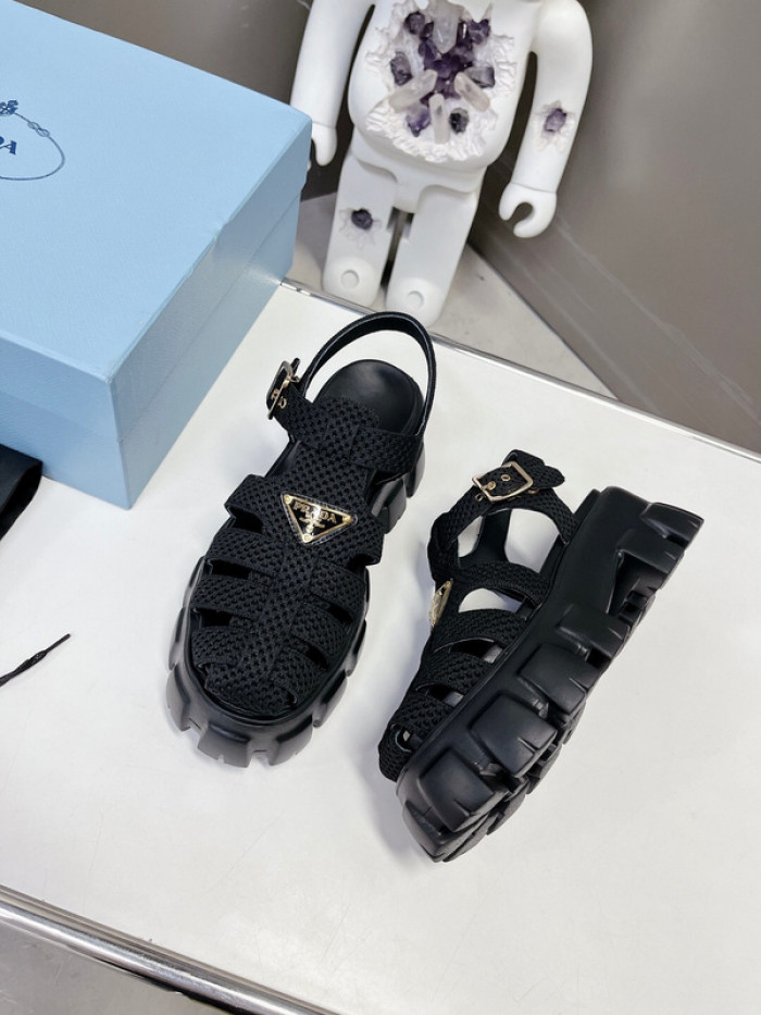 Pra*a sandal