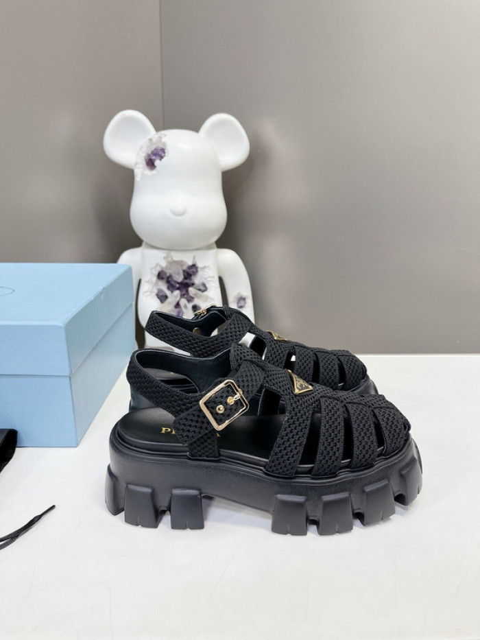 Pra*a sandal