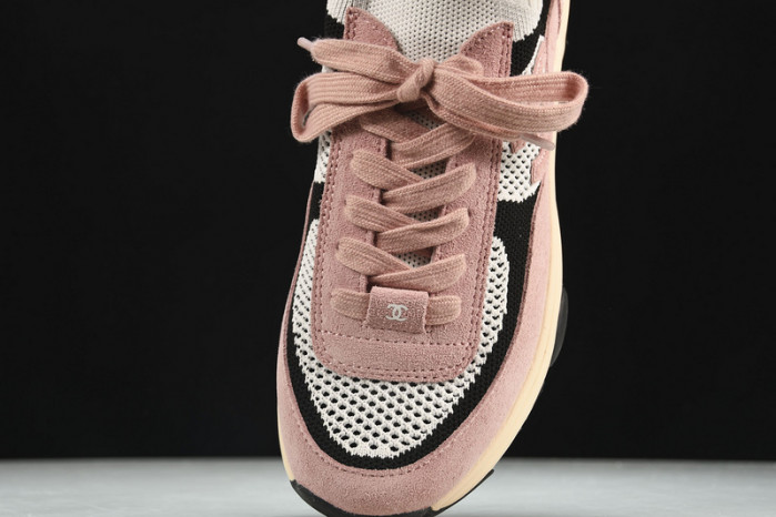Ch*el sneaker