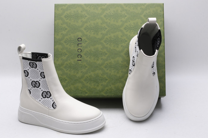 G*u*i boots
