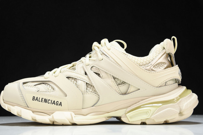 Ba*len*cia*ga track