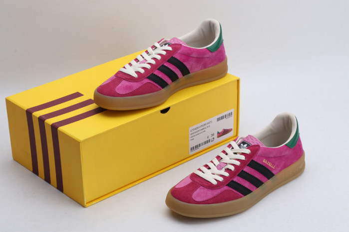 GUCC* X ADIDA* SNEAKER