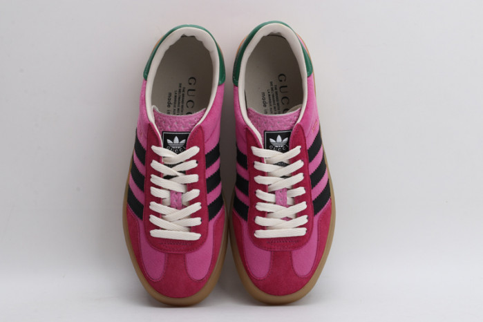 GUCC* X ADIDA* SNEAKER