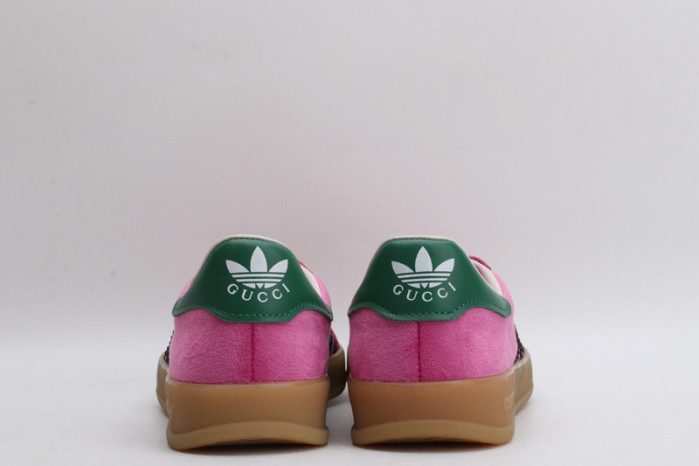 GUCC* X ADIDA* SNEAKER