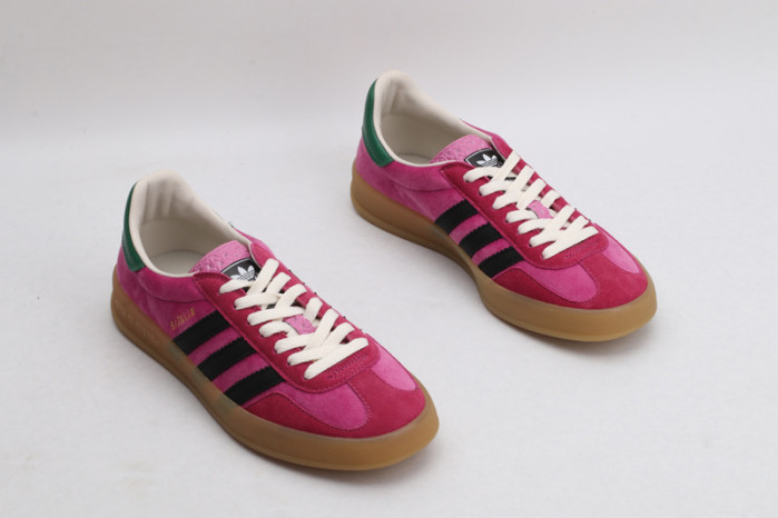 GUCC* X ADIDA* SNEAKER