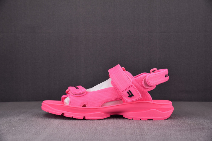 Ba*len*cia*ga sandals