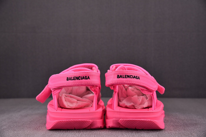 Ba*len*cia*ga sandals