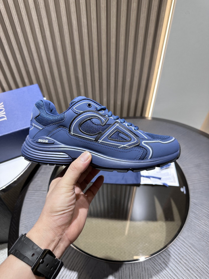 DIO B30 LowTop Sneaker
