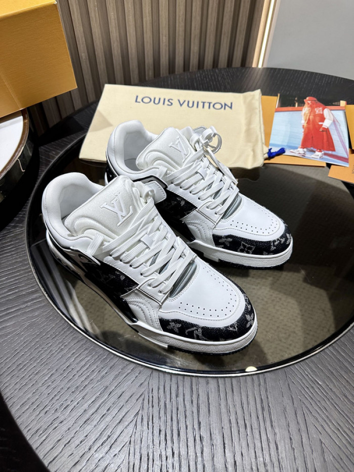LO1_VTS SNEAKER