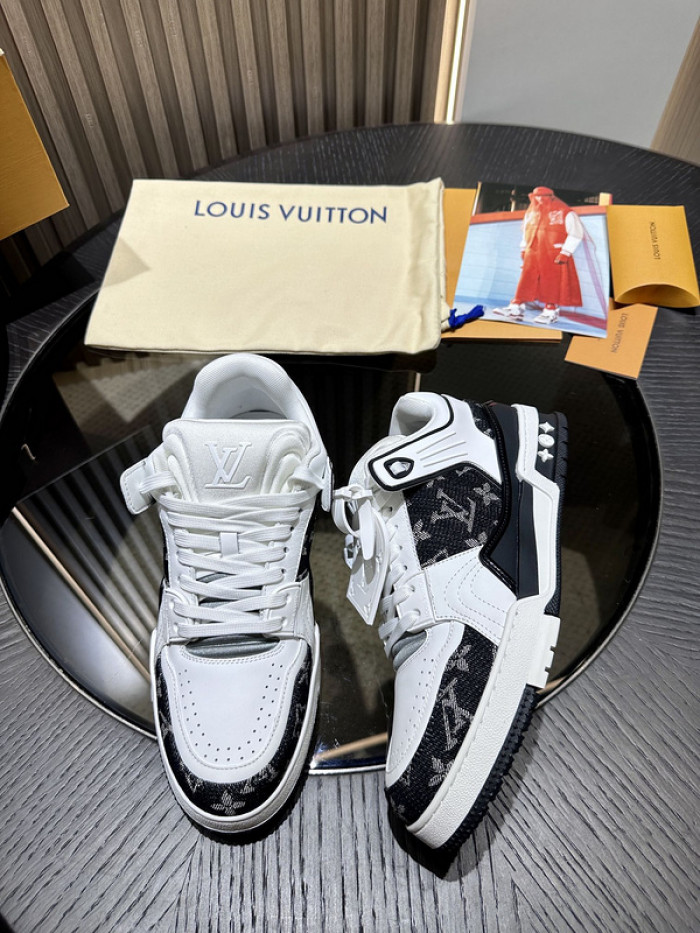 LO1_VTS SNEAKER
