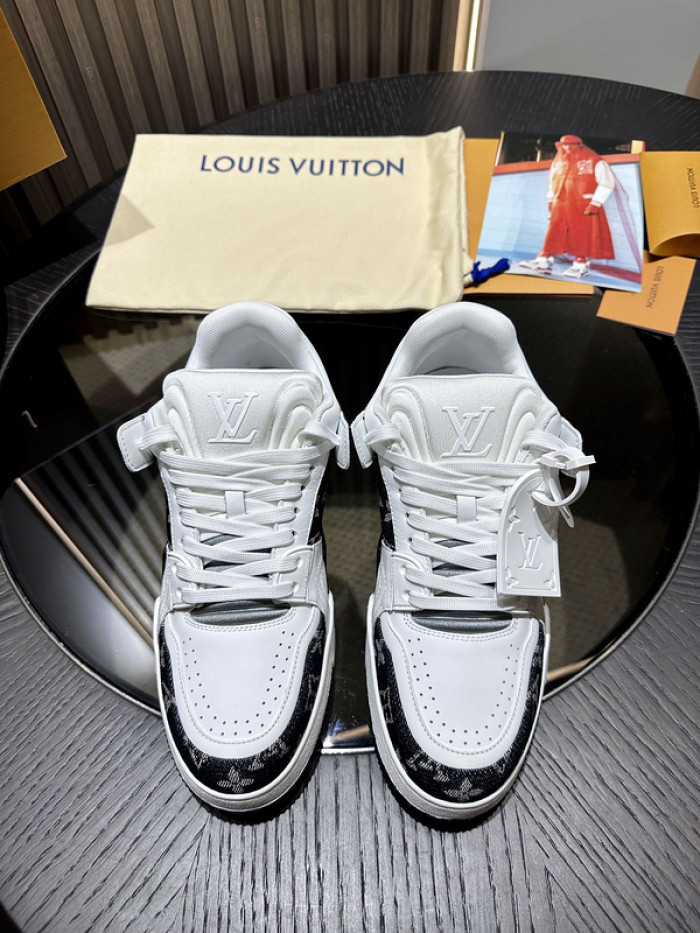 LO1_VTS SNEAKER