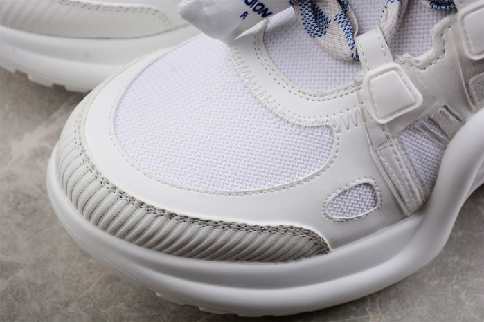 LO1_VTS ARCHLIGHT SNEAKER