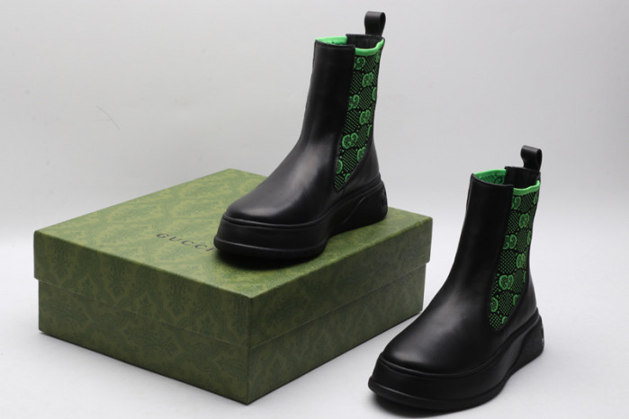 G*u*i boots