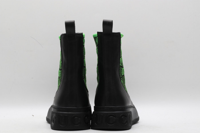 G*u*i boots