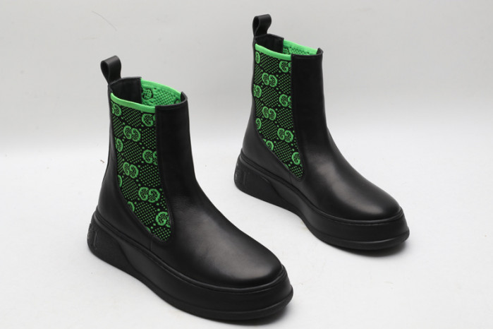 G*u*i boots