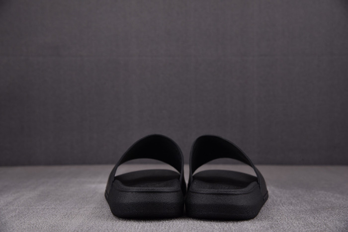 Alexander McQueen SANDALS