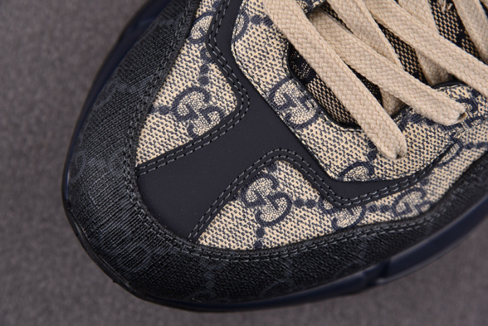G*u*i sneaker