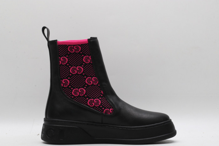 G*u*i boots