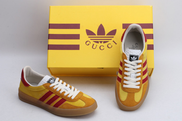 GUCC* X ADIDA* SNEAKER