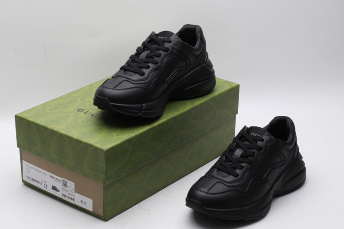G*u*i sneaker