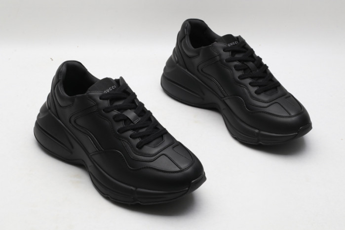 G*u*i sneaker