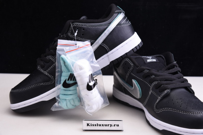 Nike SB Dunk Low Pro OG QS "Black Diamond" - BV1310 001