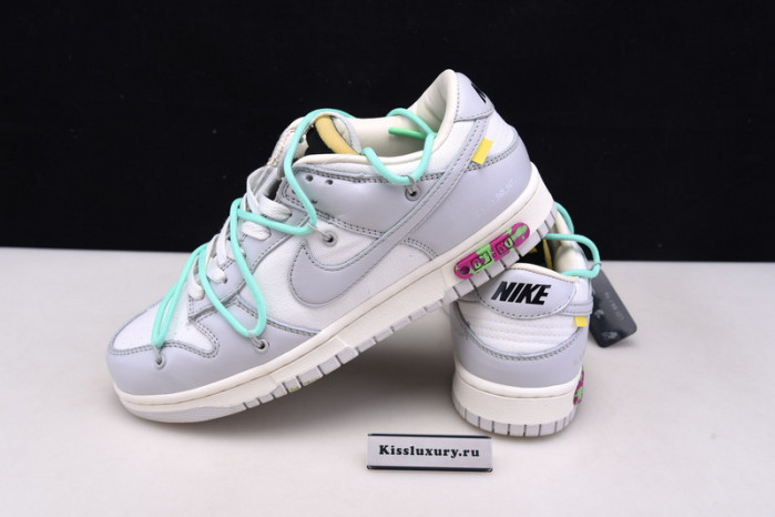 DUNK LOW 