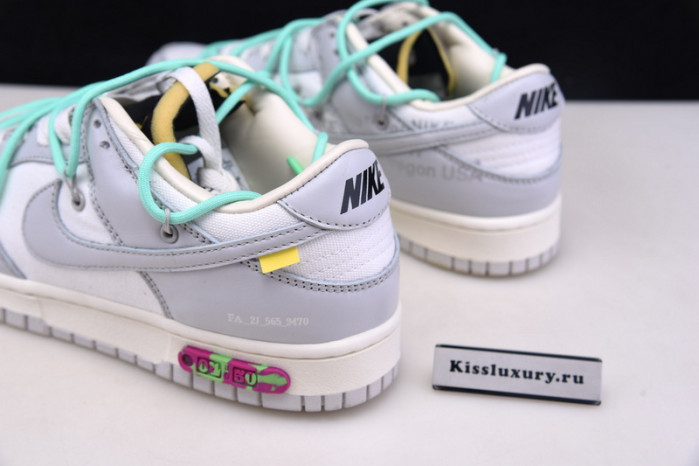 DUNK LOW 
