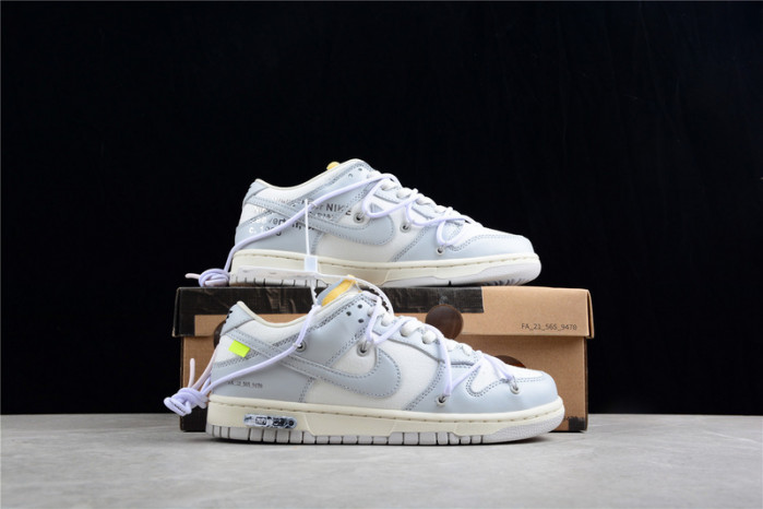 DUNK LOW 