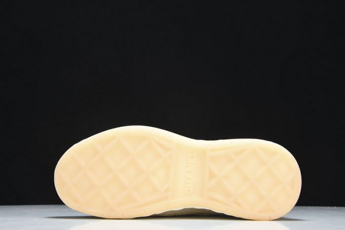 Ch*el sneaker